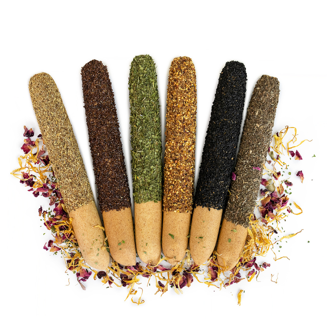 Herb Sticks (6) I Box of 6 herbal horse treats in stick shape