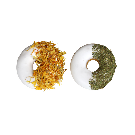 Donuts – calendula + parsley